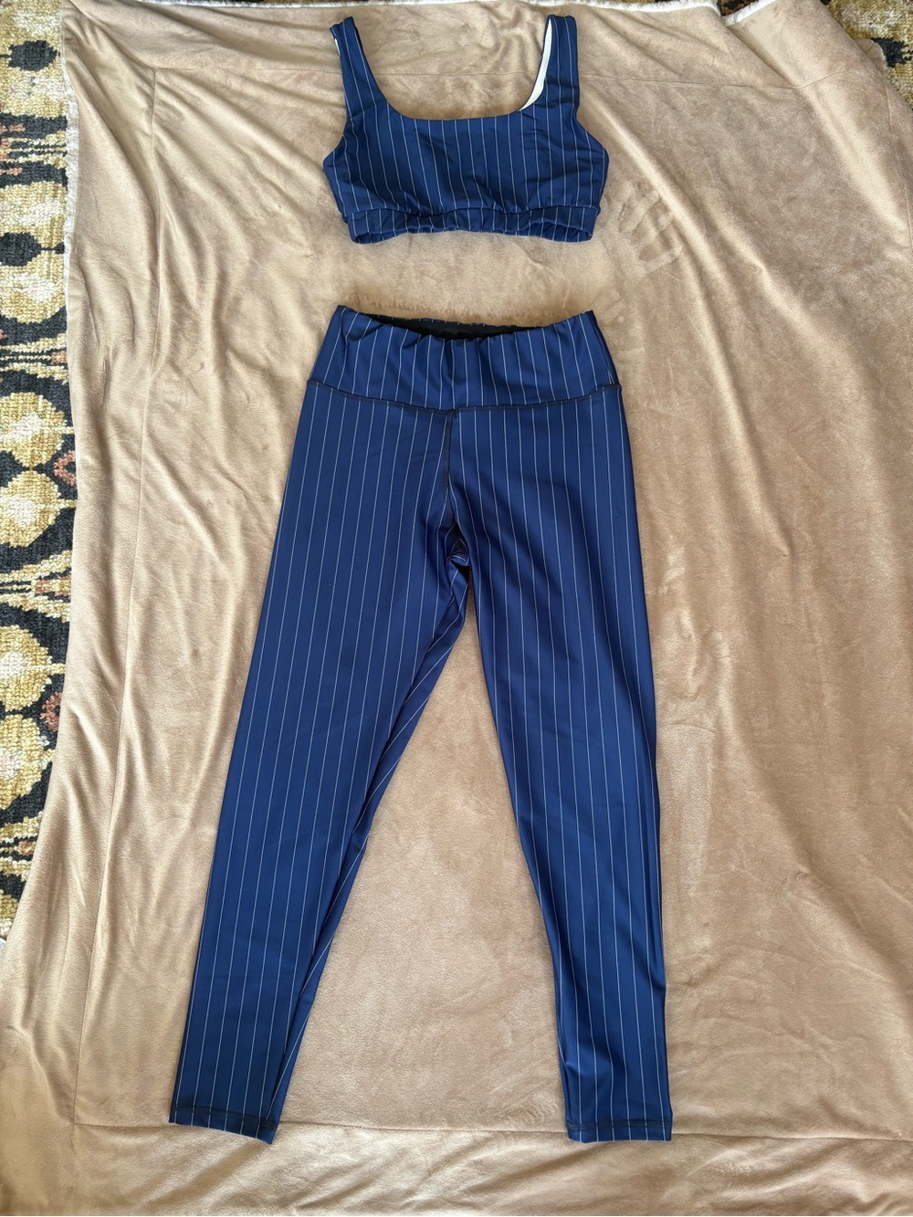 Navy Pinstripe High-Waist Yoga 2 piece set Leggings Women size Lg